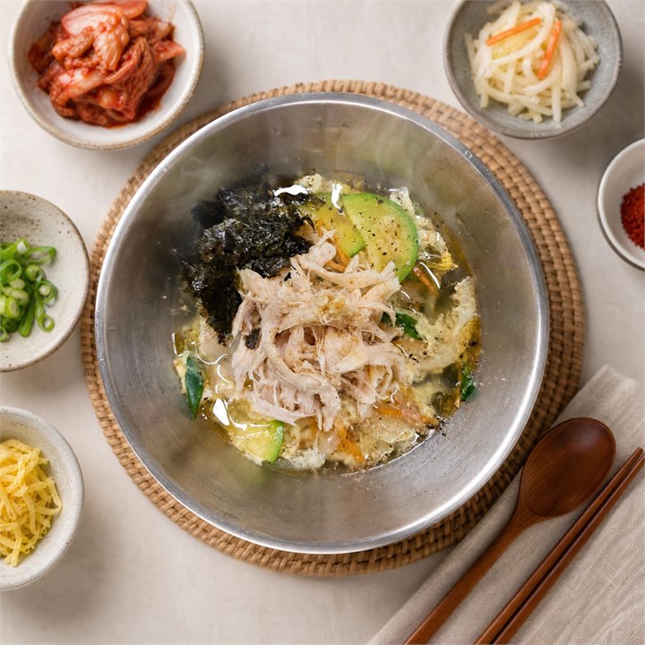 꼬꼬잔치국수